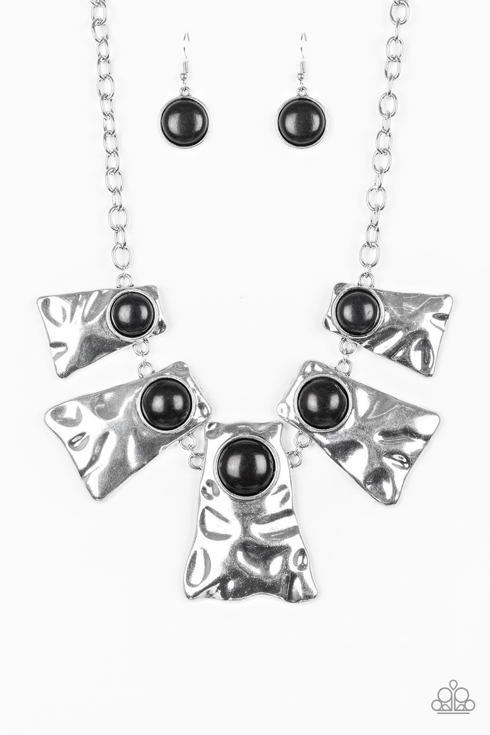Paparazzi Accessories Cougar - Black Necklace