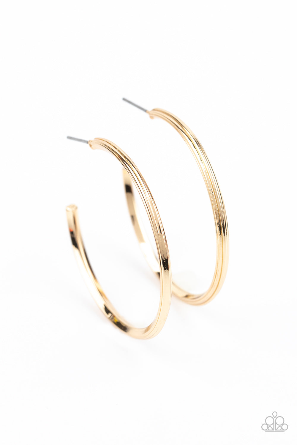 Paparazzi Accessories Chic As Can Be - Gold Earrings