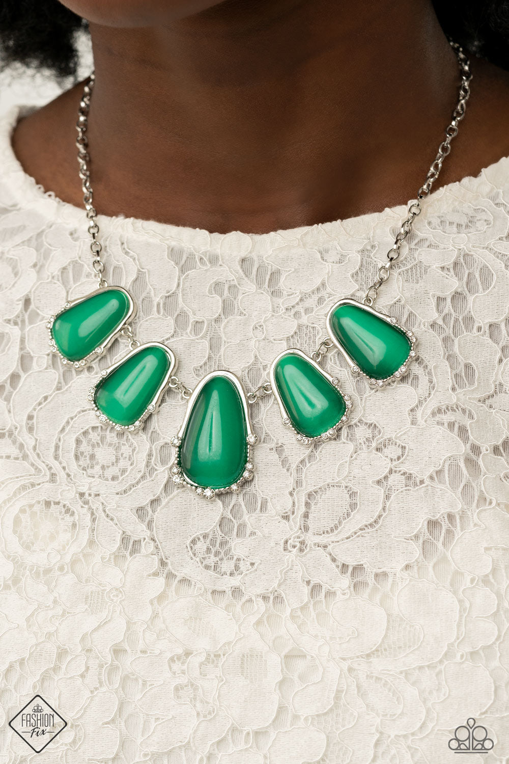 Paparazzi Accessories Newport Princess - Green - Necklace