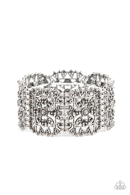 Paparazzi Accessories Enchanted Vineyards - Silver- Bracelet