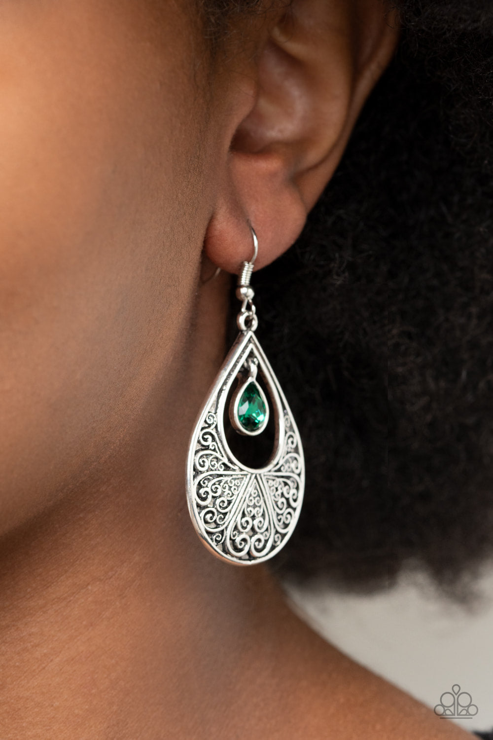 Paparazzi Accessories Garden-Magic-Green Earrings